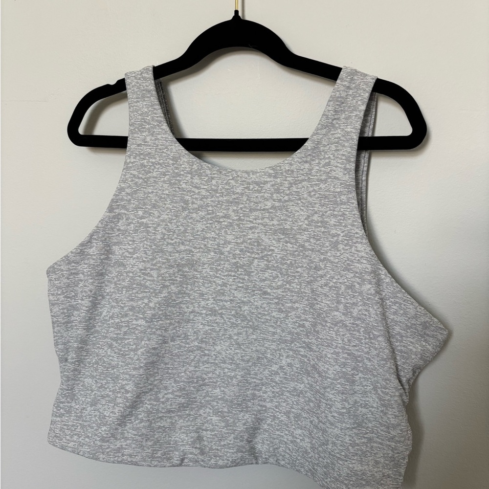 Outdoor Voices Venus Cropped Top size Large